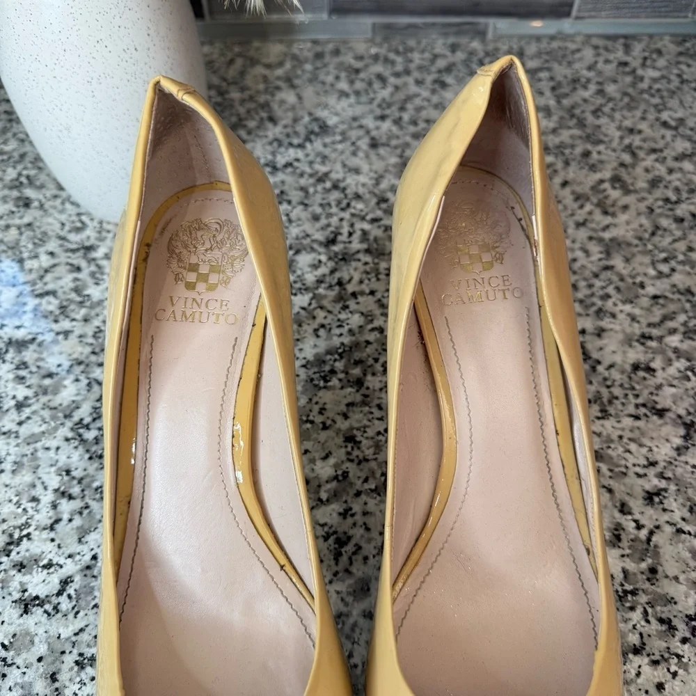 Vince Camuto | Size 11 Zella Nude Patent Leather Pumps Women's Shoes - Picture 3 of 8